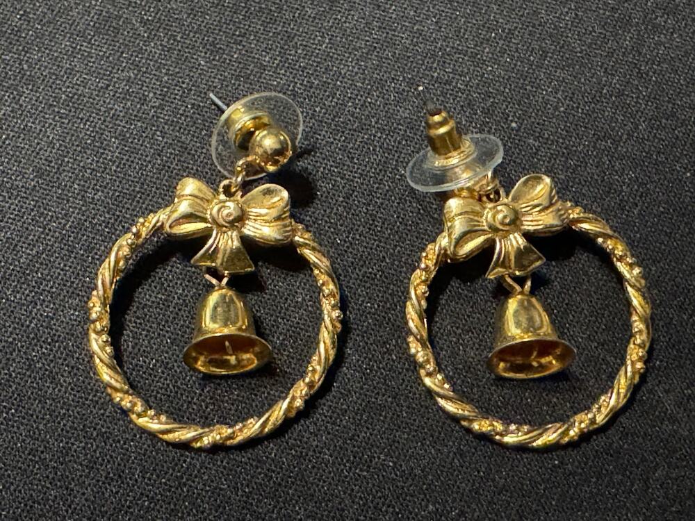 Vintage Gold Tone Christmas Tree Hoop Earring Dangling Bell Earrings
